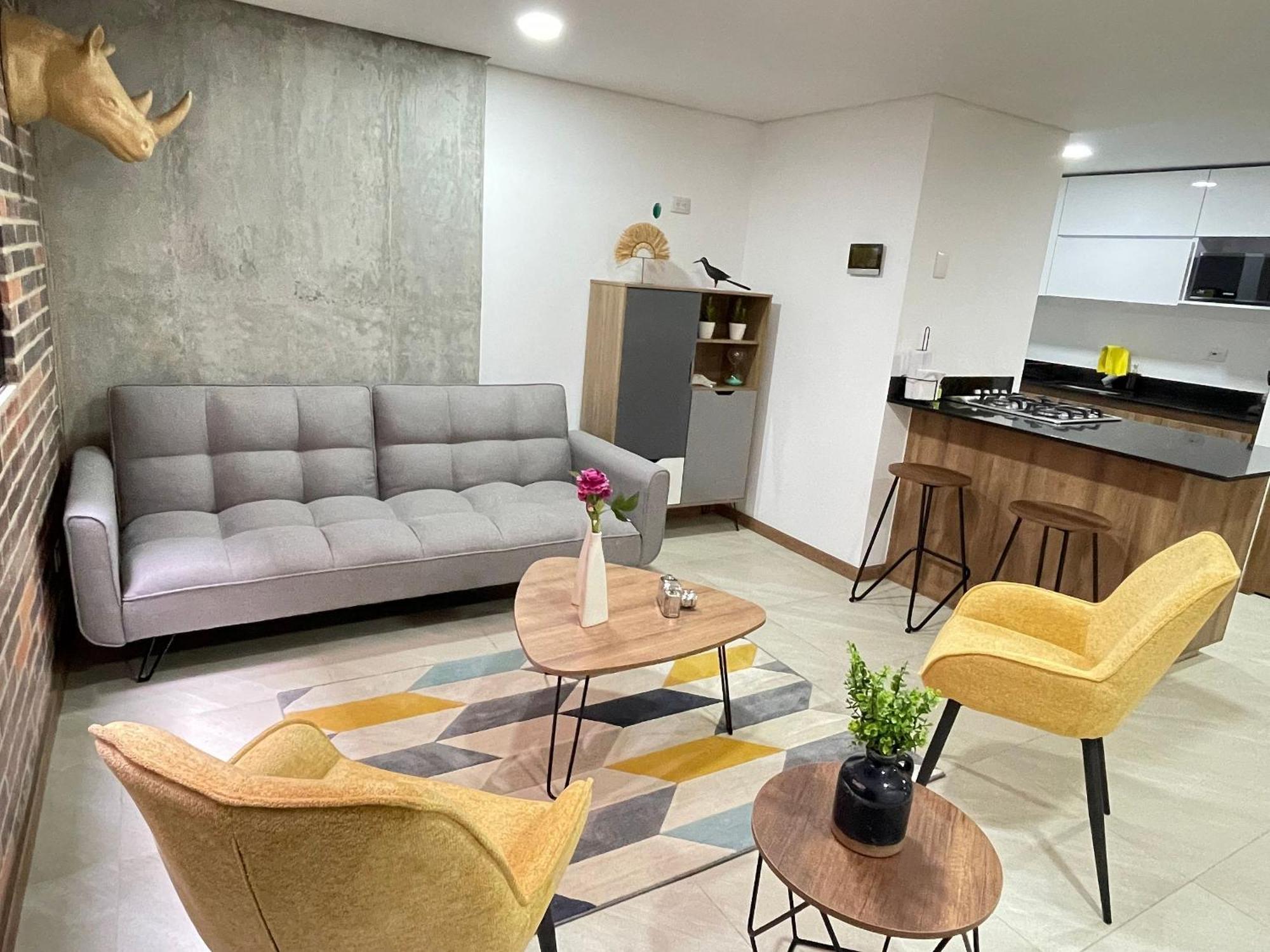 Housinn Co-Living Fatima En Medellín Exteriör bild